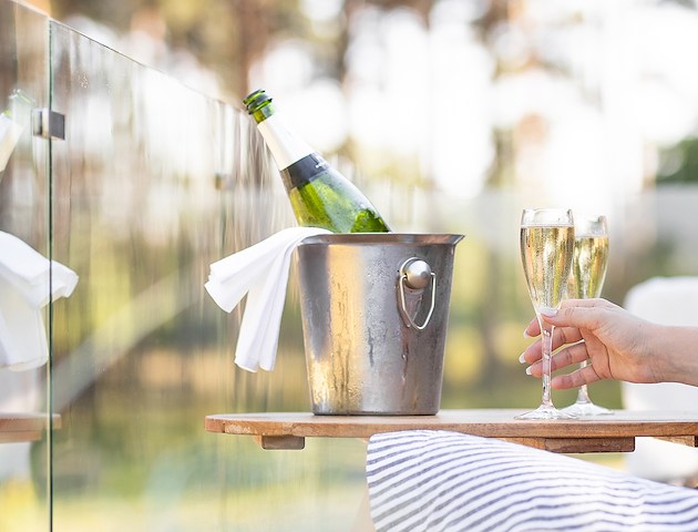 Boka Summer & Sun på Stufvenäs Gästgifveri