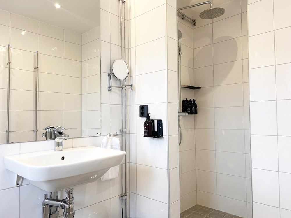 Ytterligare bild 5/14 av Hotellhus nr 32 med egen lounge & kök