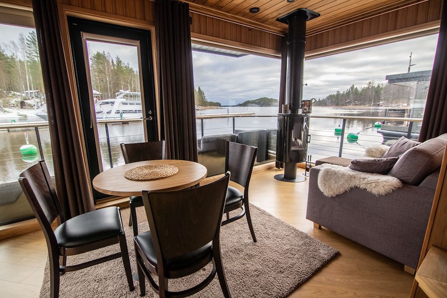 House Boat 2mh