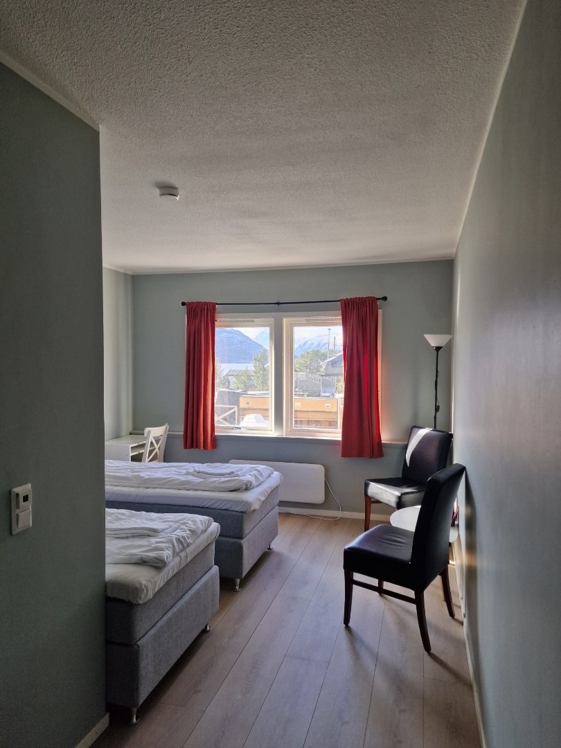 Lyngenfjord Hotel image 2