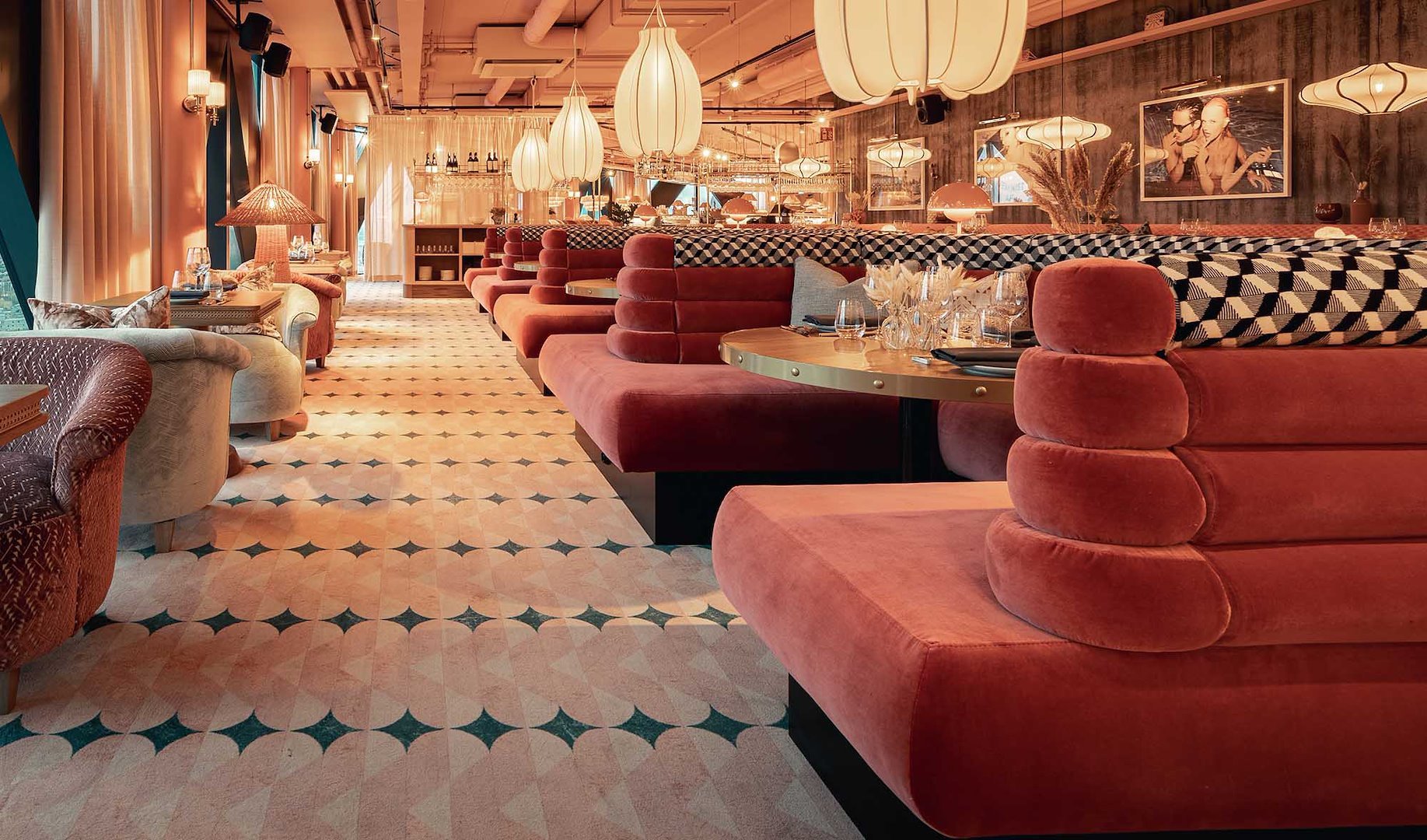 Image of JQ & GOGOGAGA CELEBRATION – 1690 kr