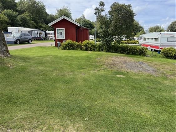 Camping pitch caravan/motorhome with electricity No. 65