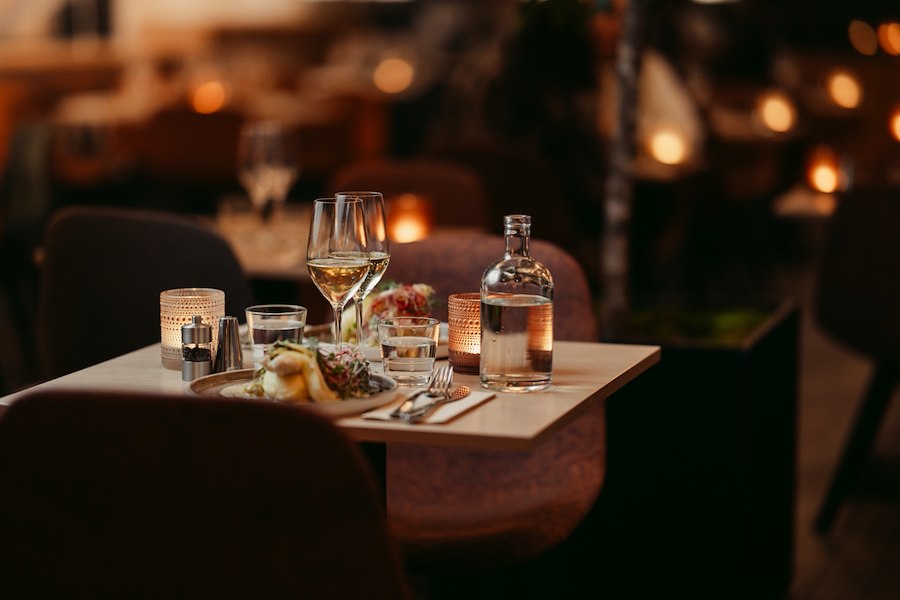 Table reservation seating 1