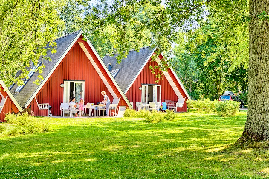 Cottage A50 (7 beds, 50 sq m, WC/shower)