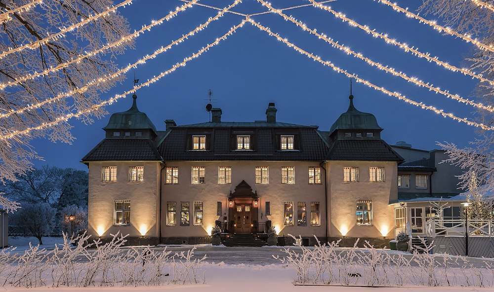 Ytterligare bild 2/9 av JULFIRANDE PÅ SÅSTAHOLM