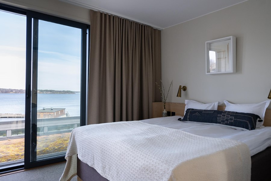 Standard Queen Sea View
