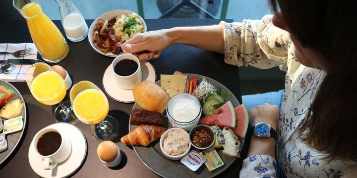 Image of Dagspa 9-14 med frukostbuffé