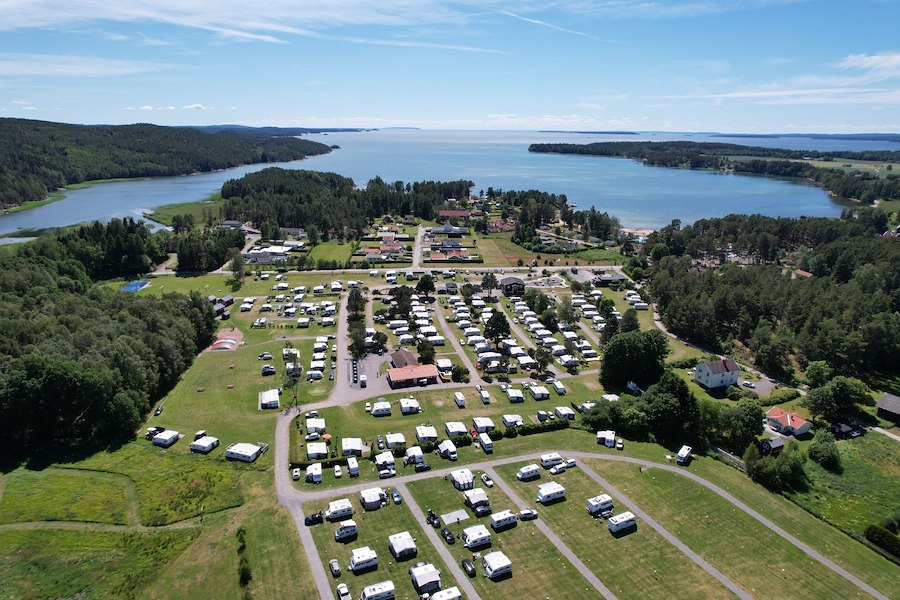 Camping pitch No 79-82