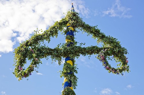 Boka Midsummer at Villa Brunnby