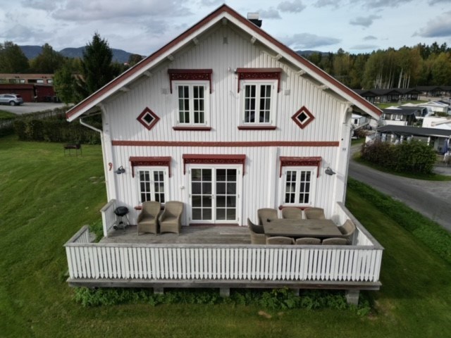 Sperrud Gård and Børres Villa