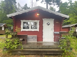 Ytterligare bild 2/6 av Små Stugor utan WC och dusch