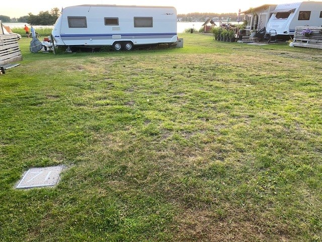 Camping pitch caravan/motorhome, electricity possible, 100 sqm