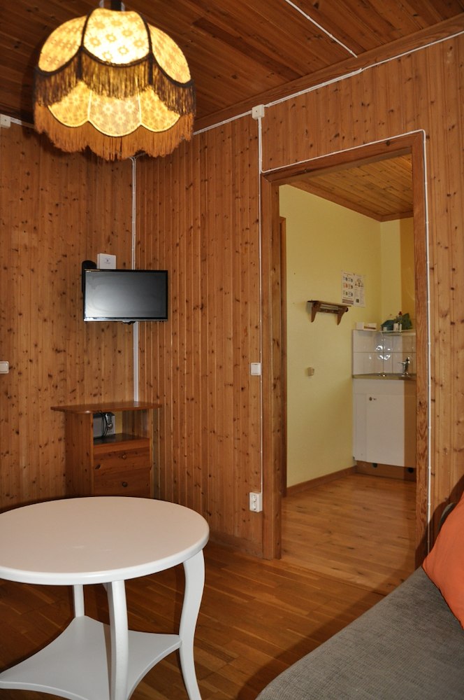 Zusätzliches Bild 2/5 von Combihütte 4 betten (no 167)