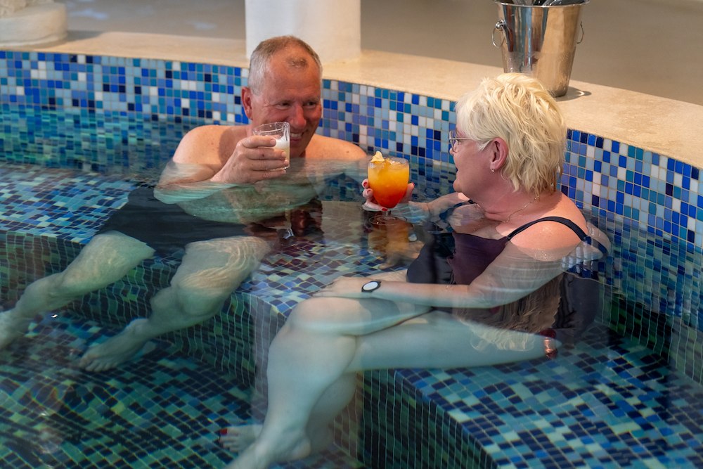 Image of Seniorlyx 60+ | Lunch, SPA & behandling 20-50 min