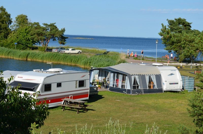 Camping pitch caravan/motorhome/tent with electricity & water