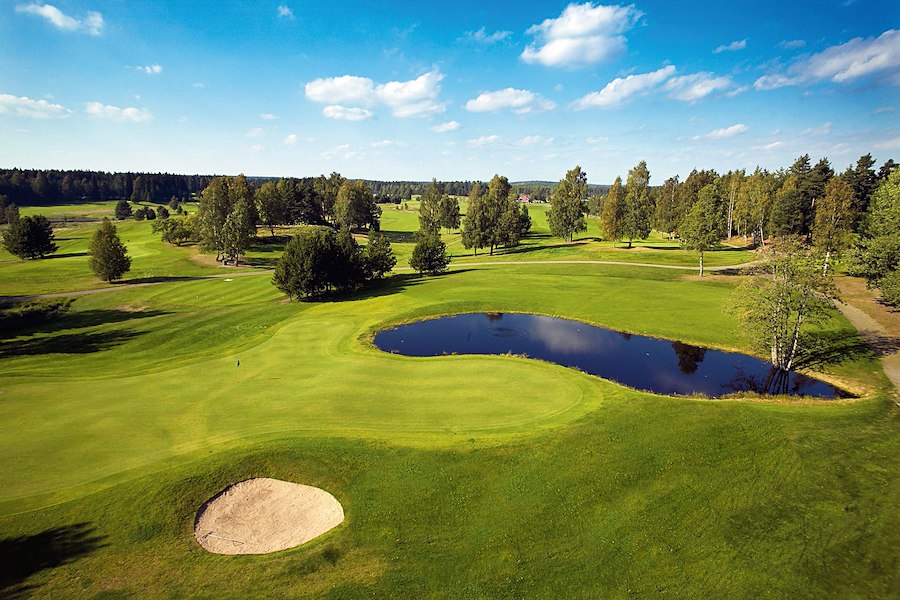 Golfpaketet  med 2-rätters middag/buffé