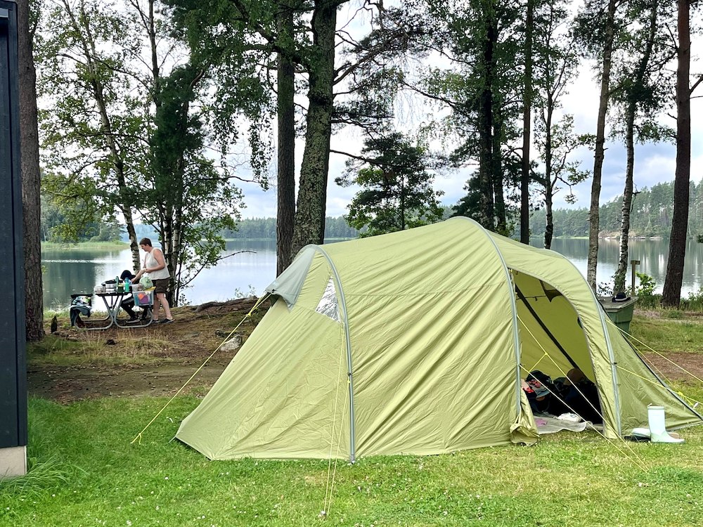 Ytterligare bild 3/6 av Tälttomt exkl el -  Sjöläge - max 8 kvm