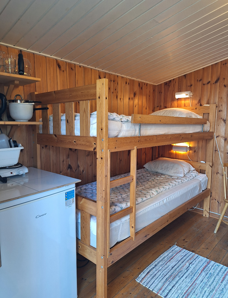 Zusätzliches Bild 2/6 von Ferienhaus Nr 1 (4 Betten, 12 qm, ohne WC/Dusche)