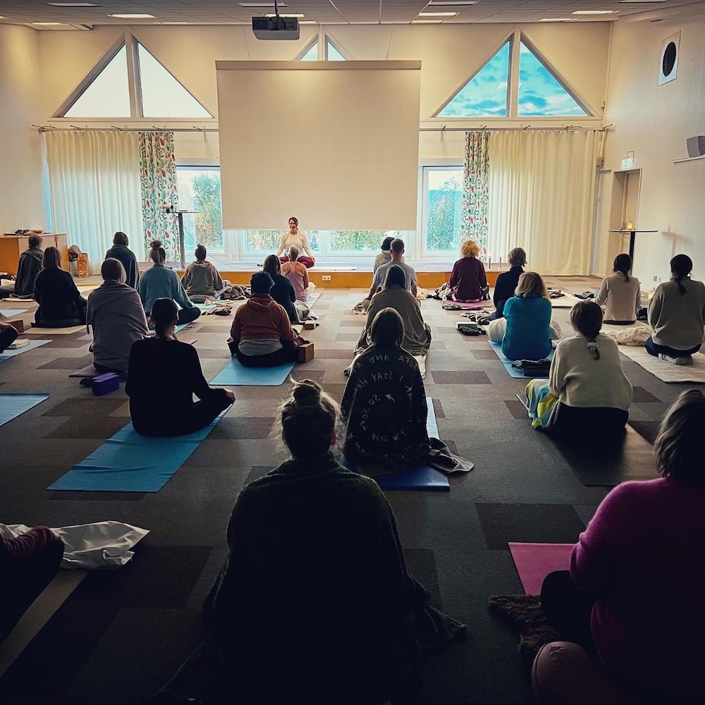 Ytterligare bild 2/9 av Yogaweekend 18-19 oktober 2025