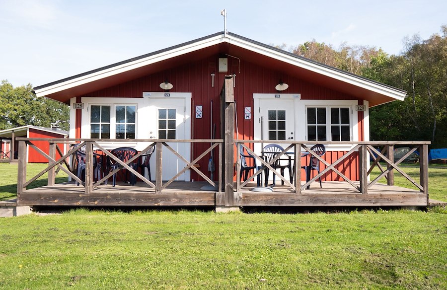 Cabin Type 2 (2 beds, WC/shower)