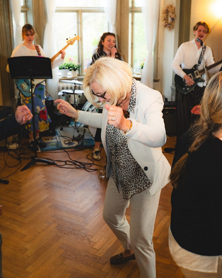 Rock´n roll, dans och skaldjur kl 19.30 sön 12/7
