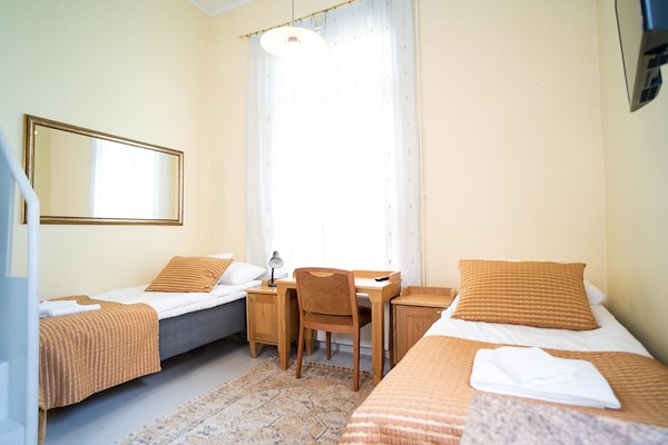 Room img