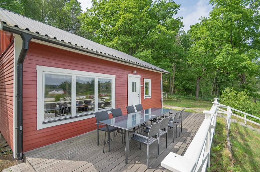 Cottage type F (8 beds, WC/shower)