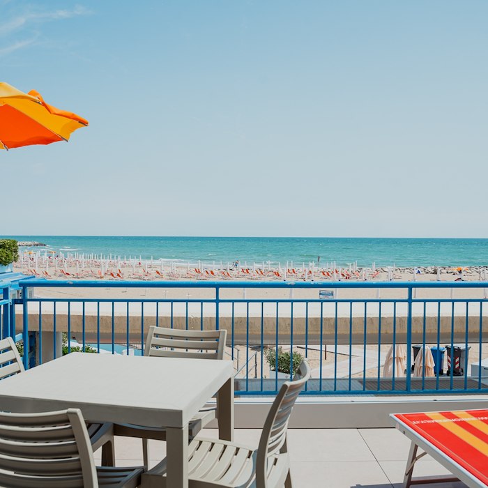 Euro Junior Sea View