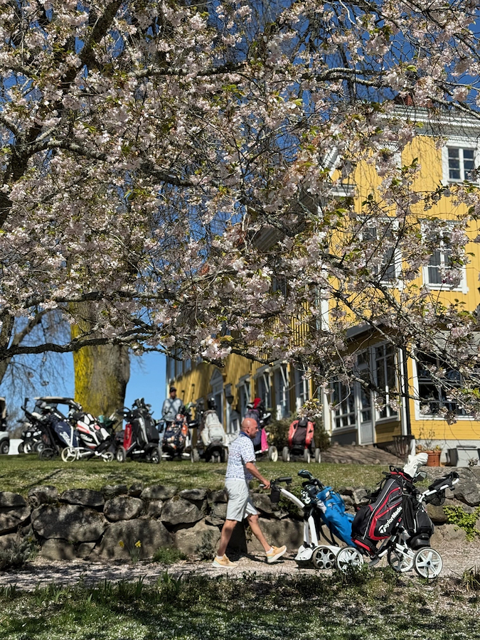 Golf i April