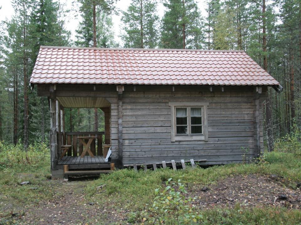Cottage (10-12 beds, without WC/shower)