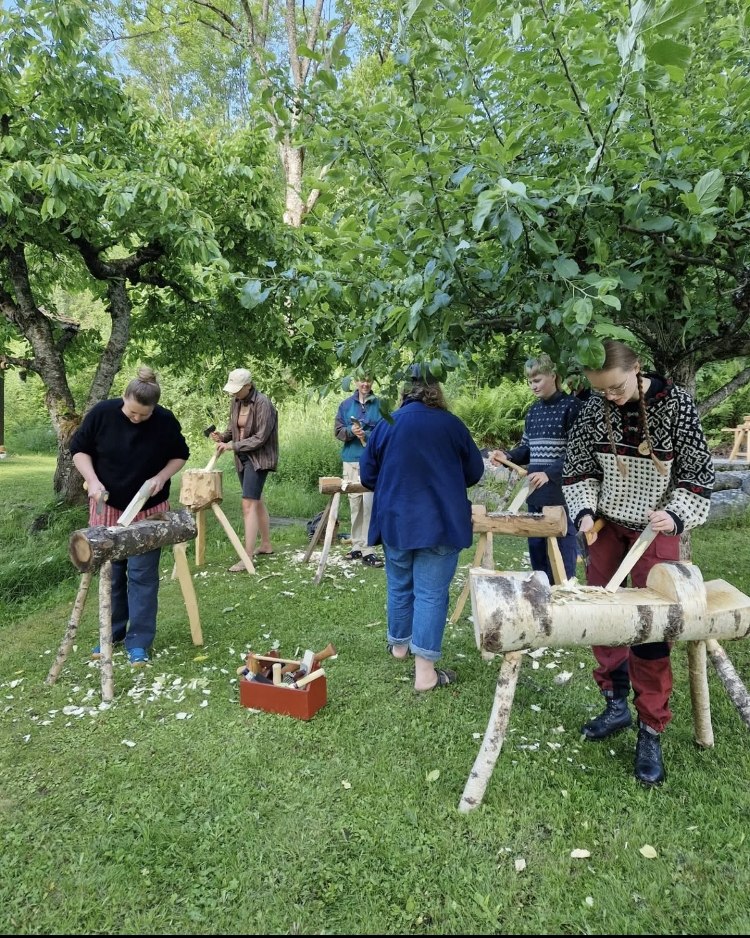 Täljhelg och höstvandring