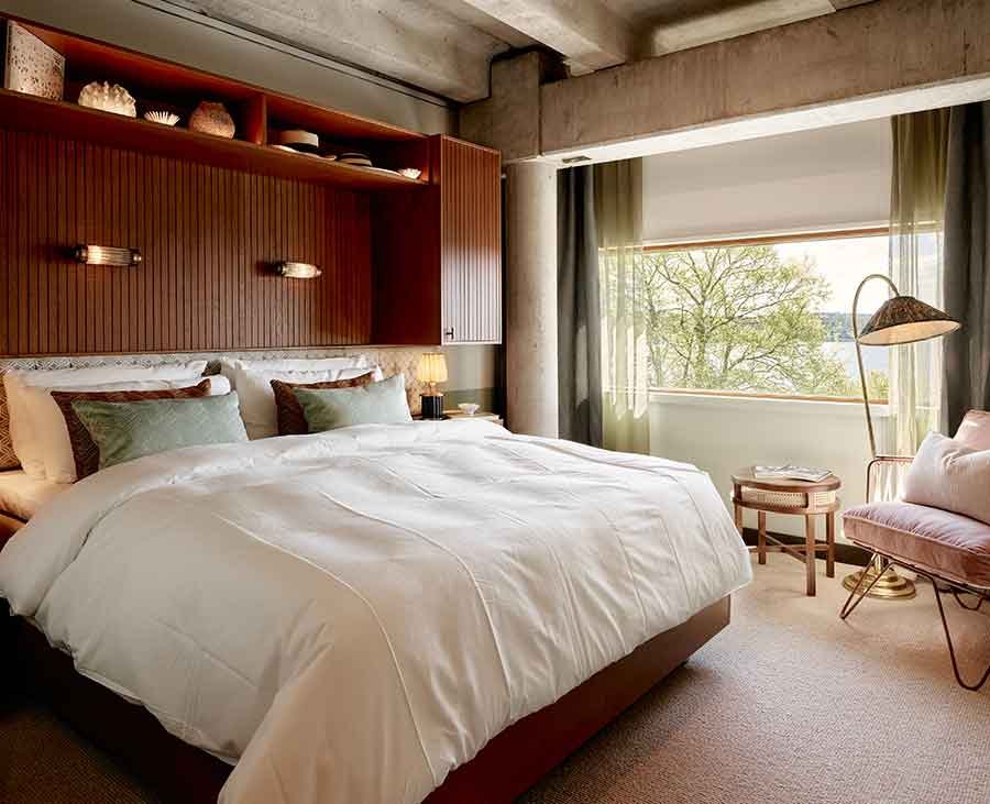 room_image
