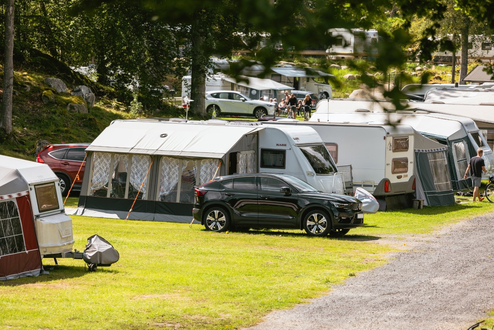 Camping Stellplatz Wohnwagen/Wohnmobil (Strom möglich)