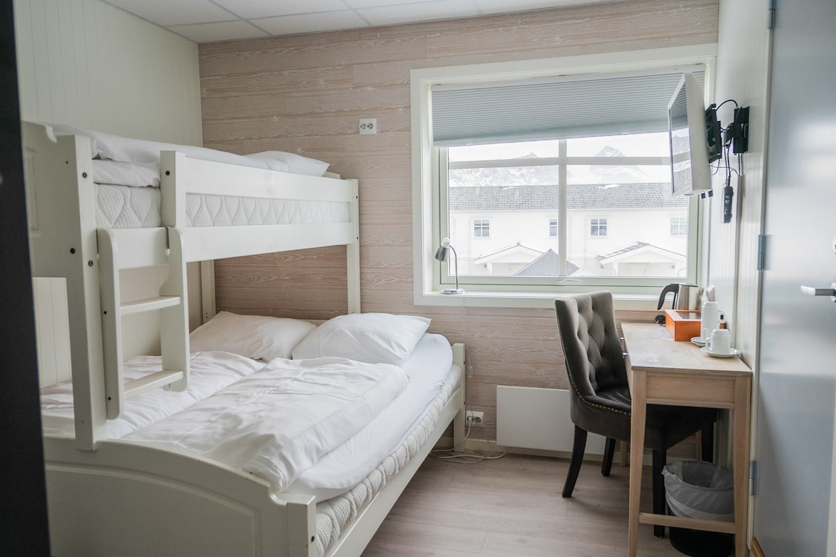 Hotel - Large Bunk Room