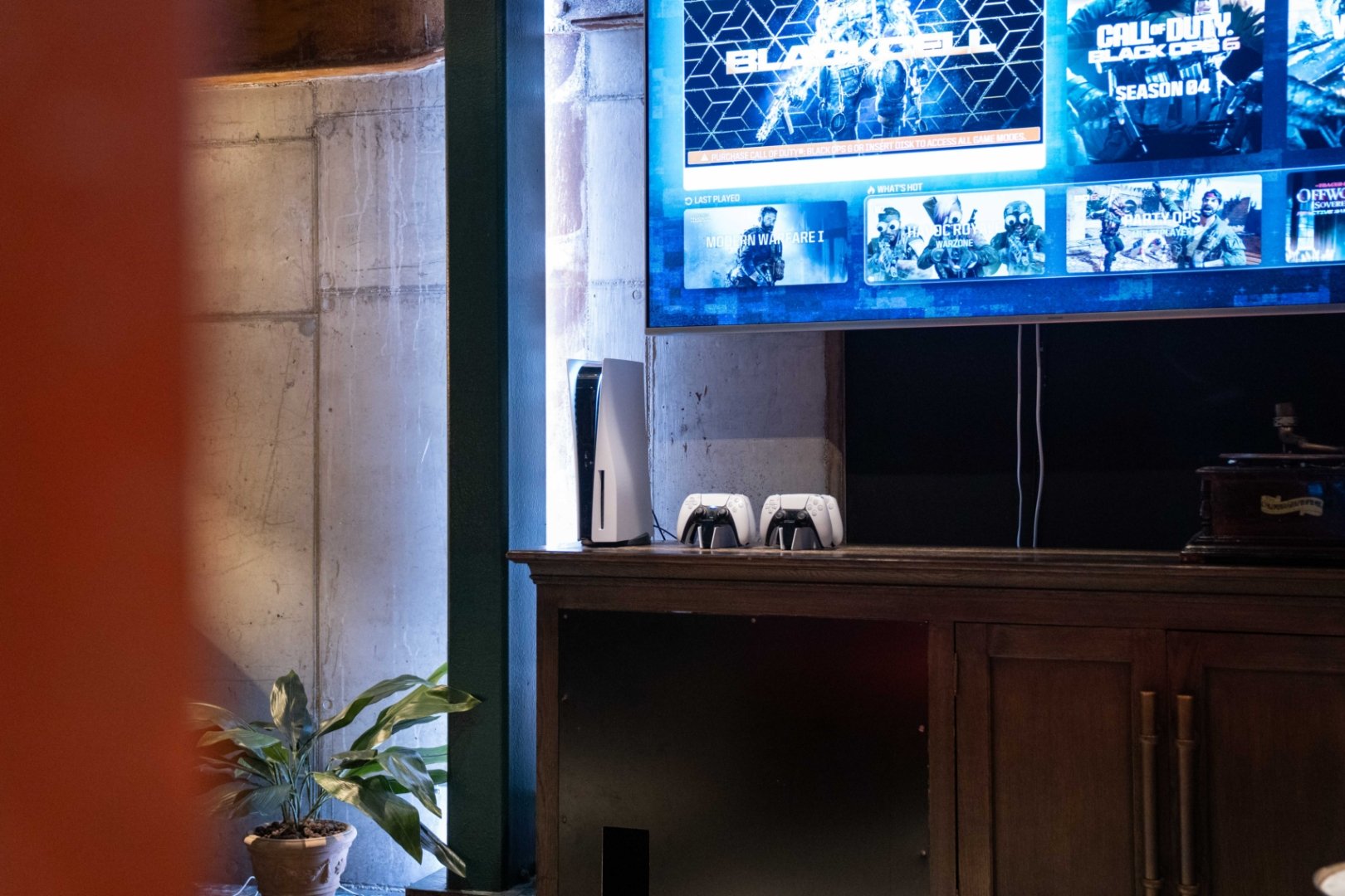 Image of Gaming Suite