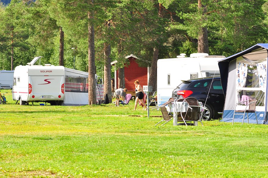 Camping pitch caravan/motorhome electricity possible +7 meters