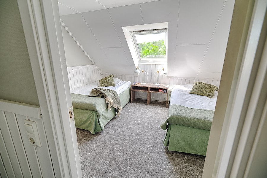 Hotel 1-4 persons