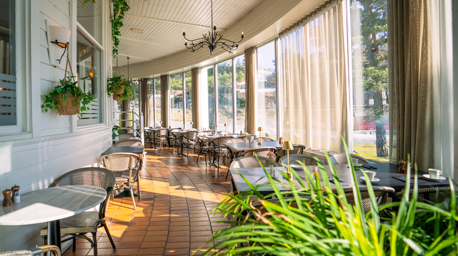 Restaurant Neptun – Reserve a Table for Lunch