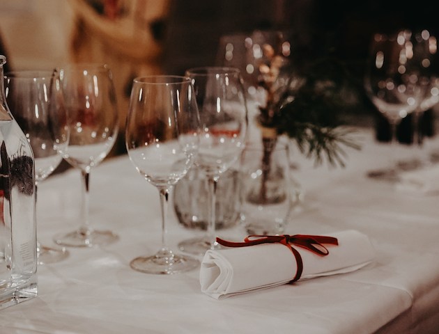 Boka Julbordsweekend på Rosersbergs Slottshotell  på Rosersbergs Slottshotell 