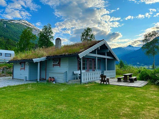 Høgstandardhytte - 2 soverom, sauna, sovehems