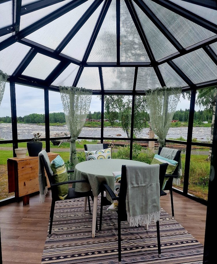 Image of Dinner in the greenhouse