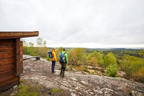 Boka Hiking together