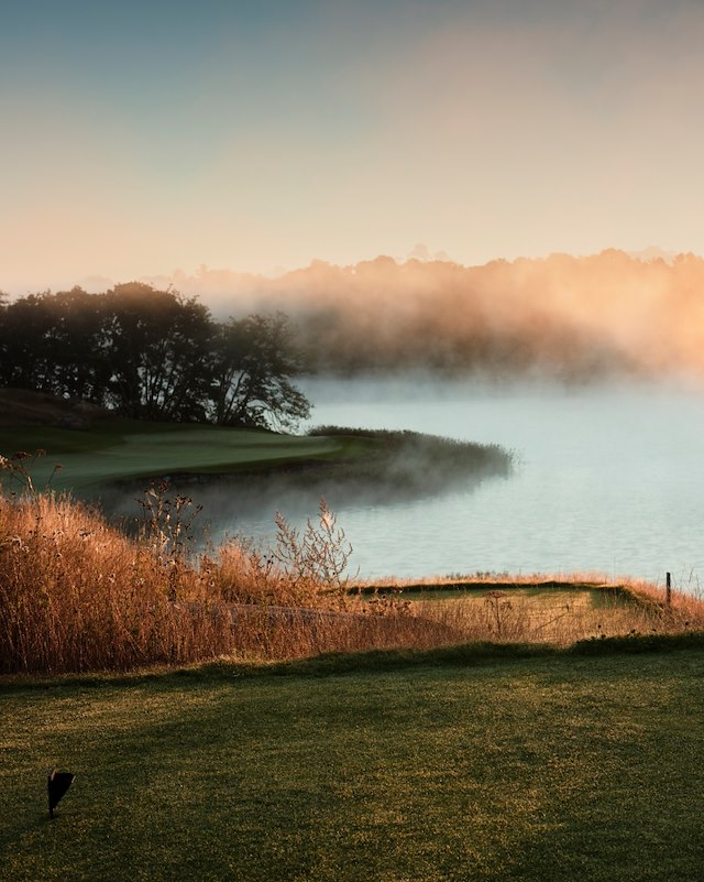 Autumn weekend golf