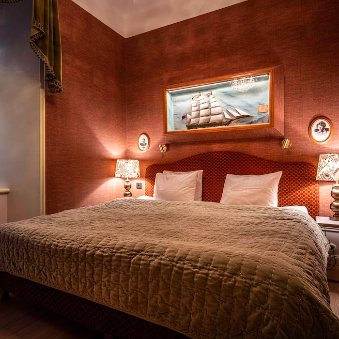 Captain's Junior Suite