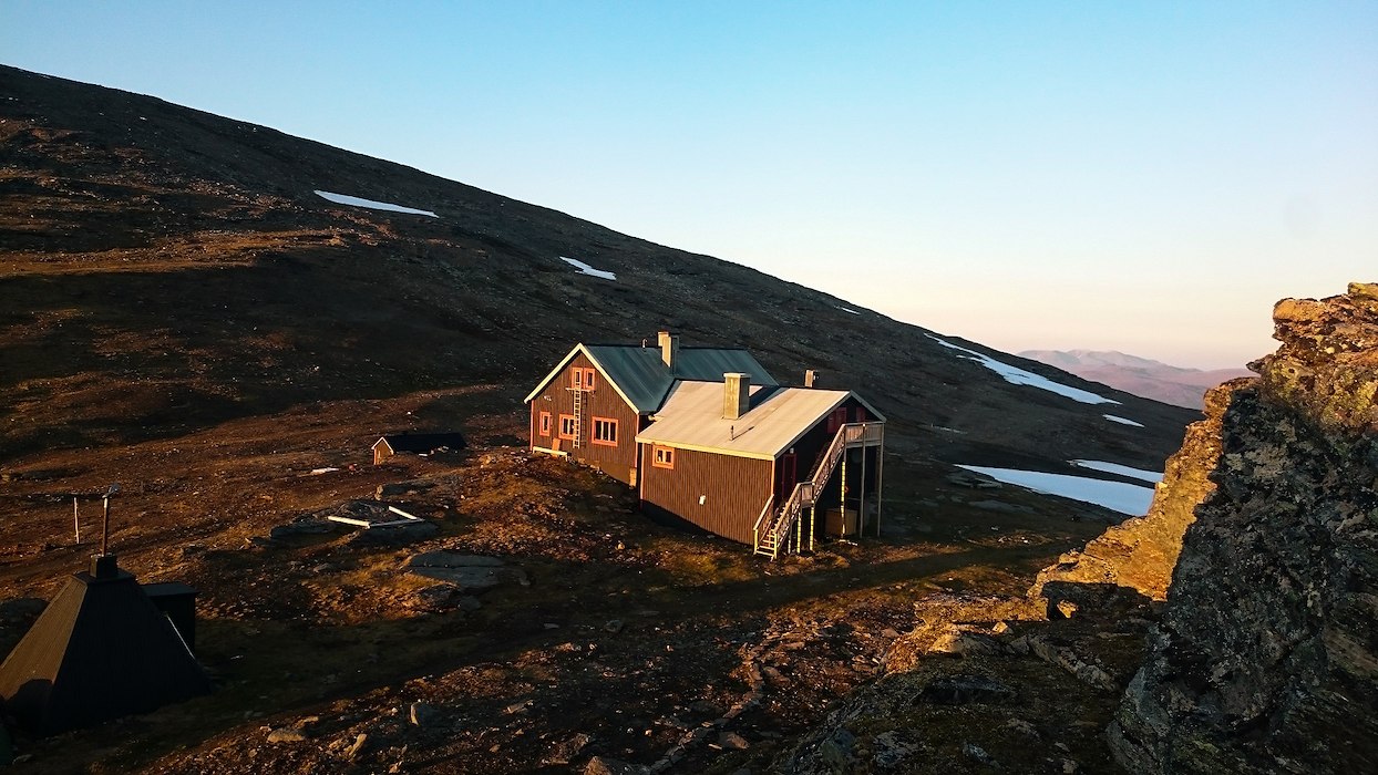 Låktatjåkko Fjällstation