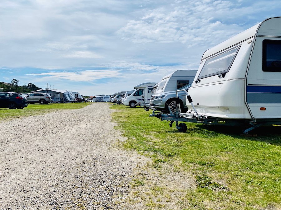 Camping pitch (with electricity and TV) 