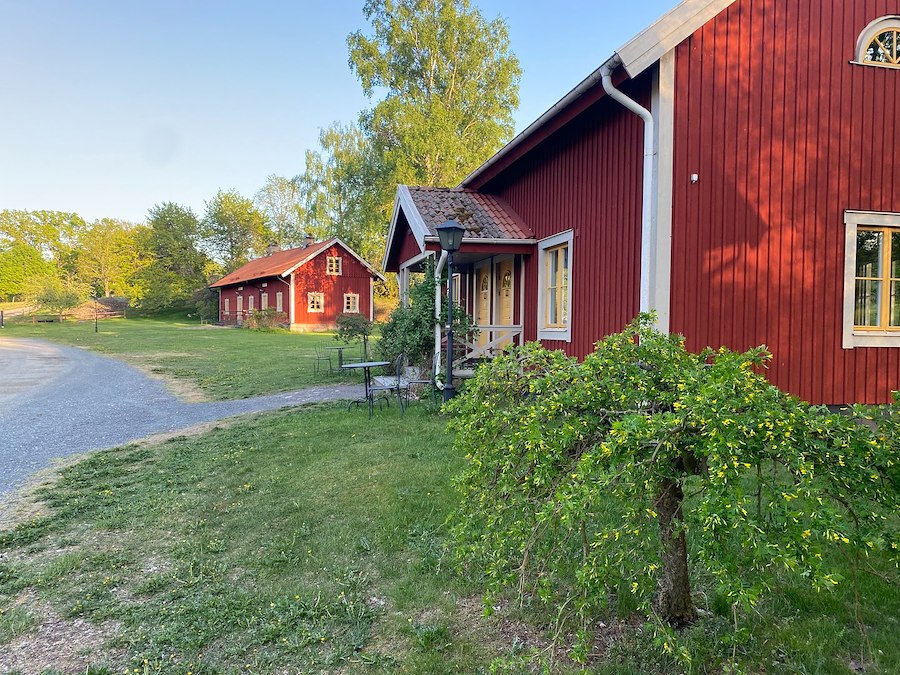 Stort dubbelrum med loft.