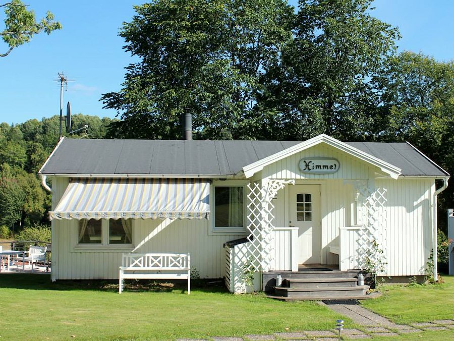 Bungalow "Heaven " (7 beds, WC/shower)