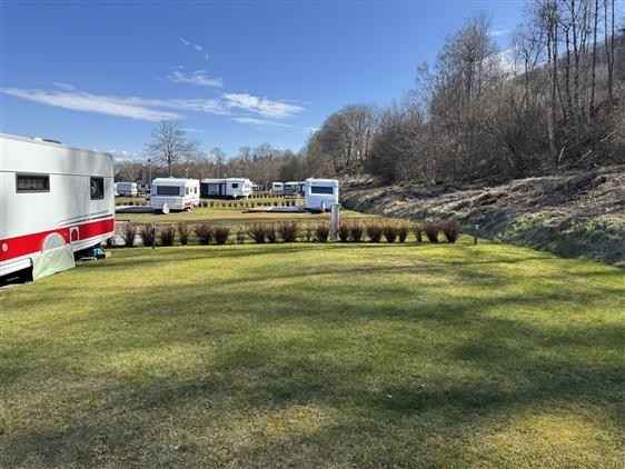 Camping pitch caravan/motorhome with electricity No. 38