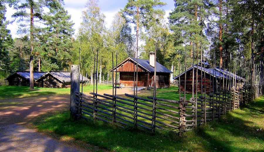 Cottage Skinnfällsbodarna (4+2 beds, without WC/shower)